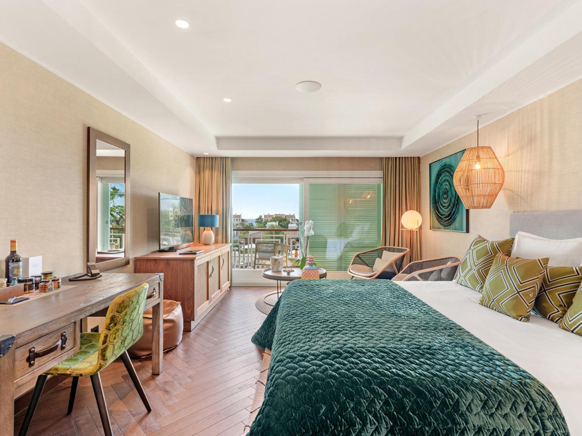 Boho Club Hotel